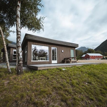 Setnes Feriesenter Hostel Veblungsnes Exterior photo